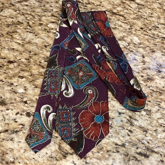 CiES Hand made  tie - Picture 2 of 7